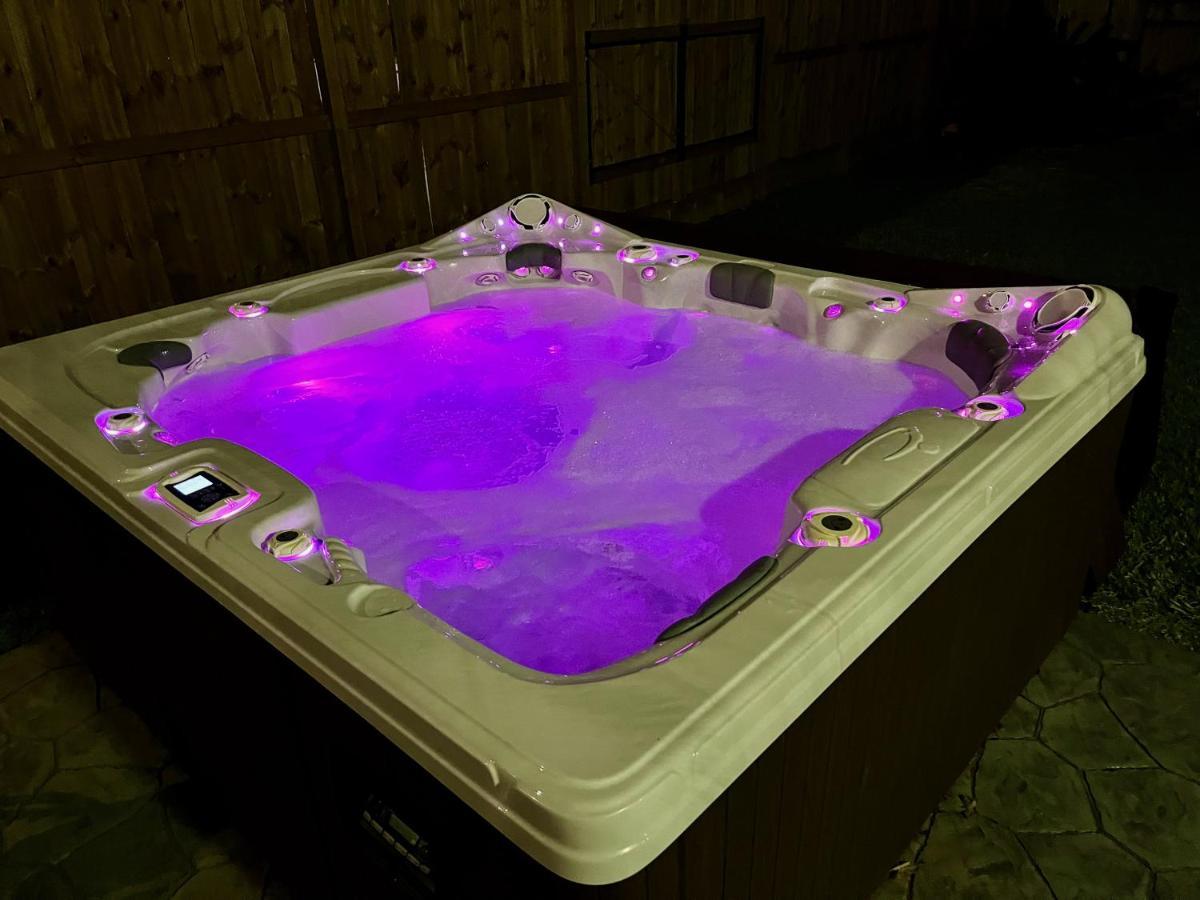 1976Houstongem Luminous Pvtpool & Hottub Dt20Mins For Lrg Families 6Beds 2Bath Villa Kültér fotó